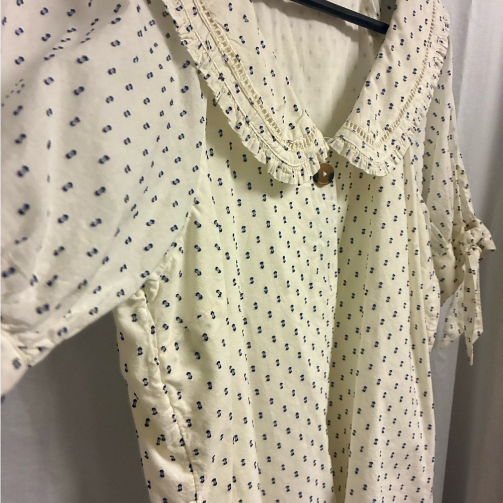 LC Lauren Conrad Ivory Blouse with Navy Dots - Picture 2 of 5